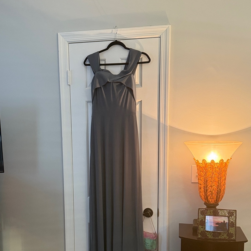 SORELLA VITA Elegant Charcoal Maxi Dress